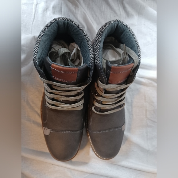 Vance Co. Manzo Ankle Boot - Picture 4 of 6